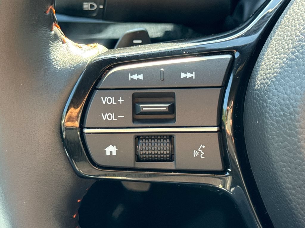 Used 2024 Honda CR-V Sport Touring image 30