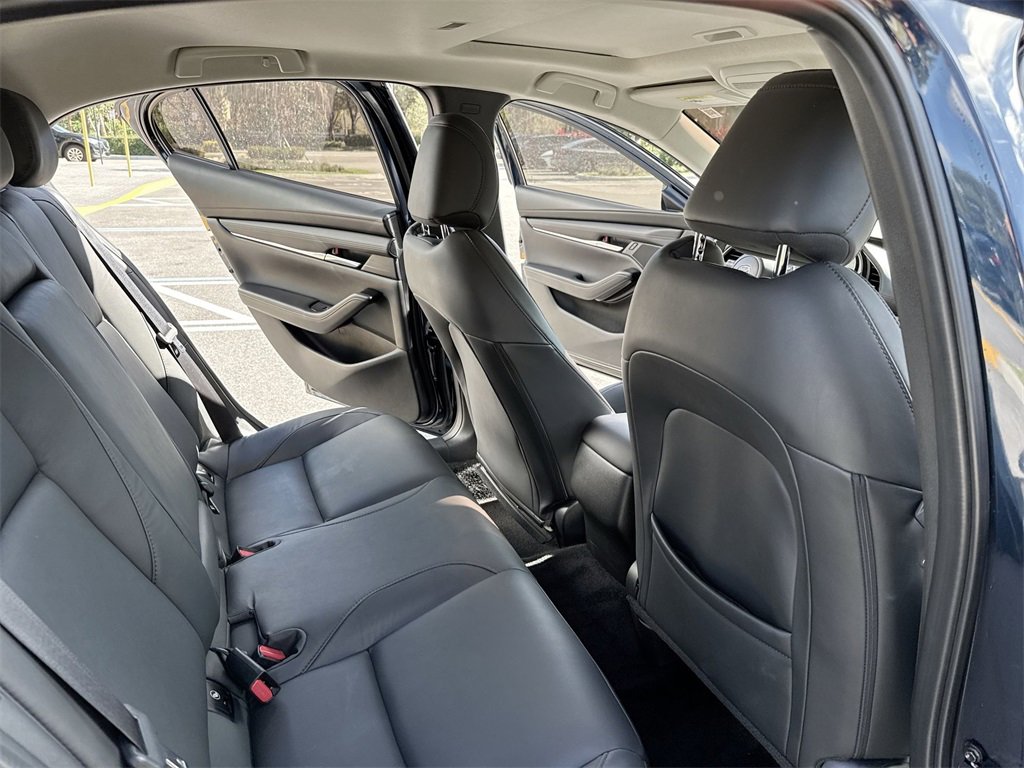 Used 2023 MAZDA MAZDA3 s image 34