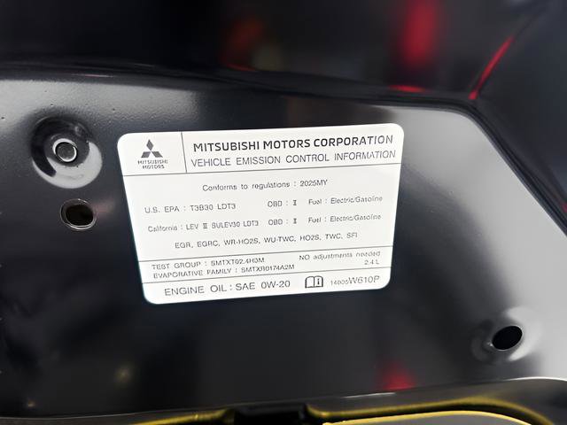 New 2025 Mitsubishi Outlander SEL image 31