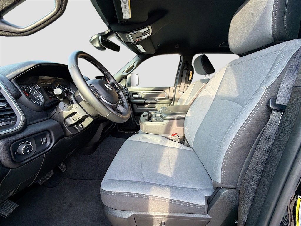 Used 2024 RAM 2500 Big Horn w/ Bed Utility Group image 19