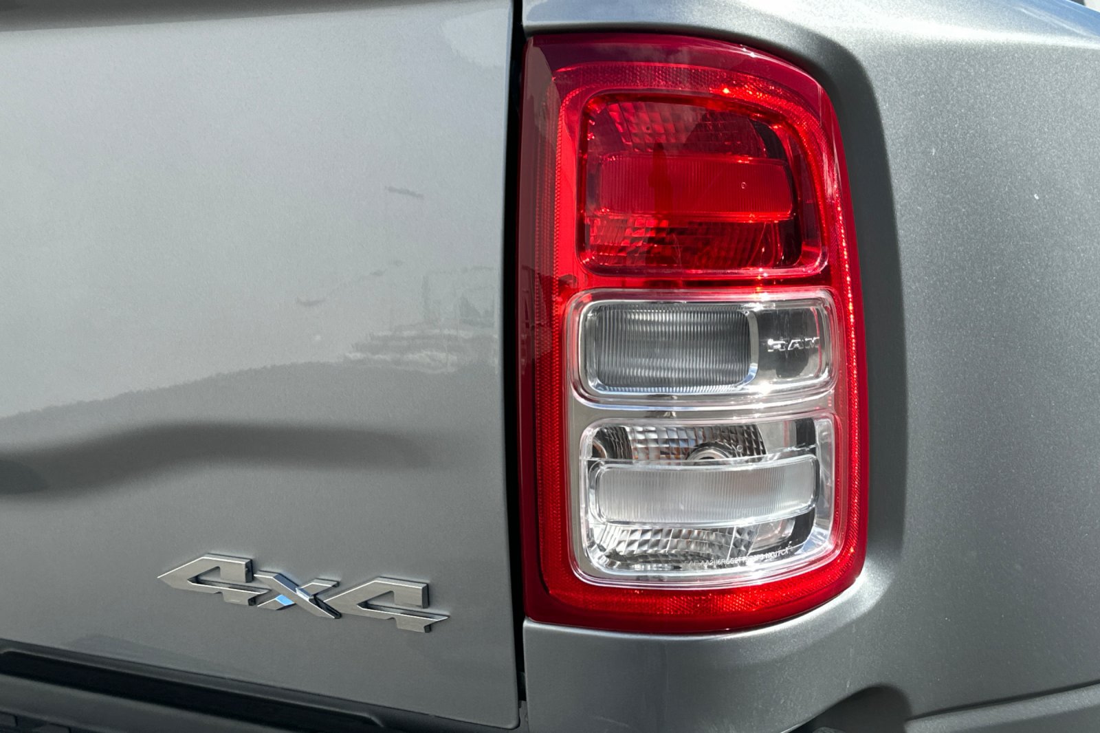Used 2024 RAM 3500 Tradesman w/ Chrome Appearance Group AWD/4WD image 46