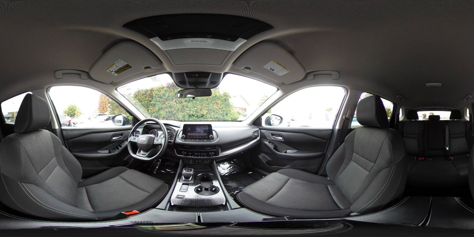 Used 2025 Nissan Rogue SV FWD image 44