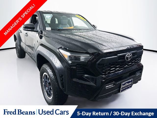 Used 2024 Toyota Tacoma TRD Off-Road image 1