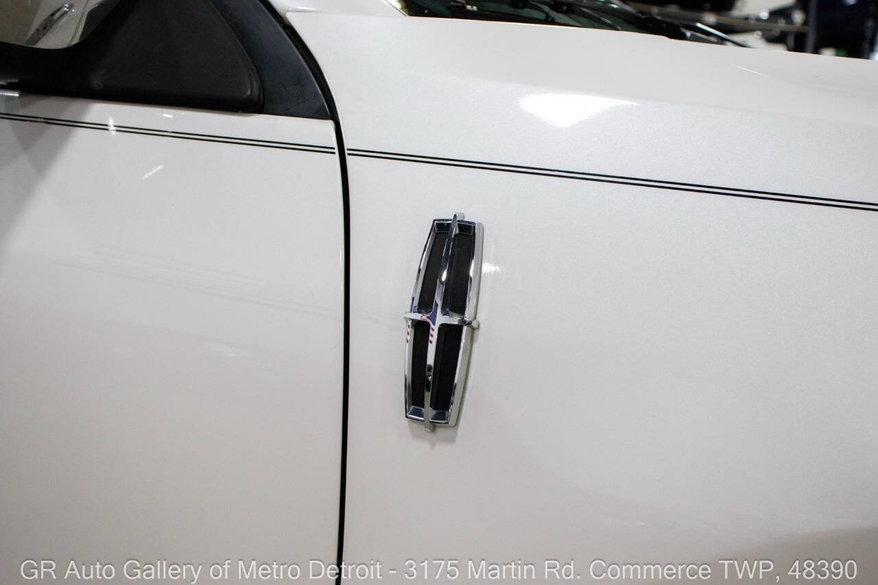 Used 2012 Lincoln MKZ FWD image 34