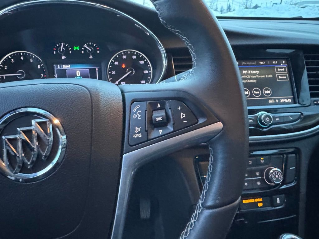 Used 2022 Buick Encore Preferred w/ Safety Package image 18