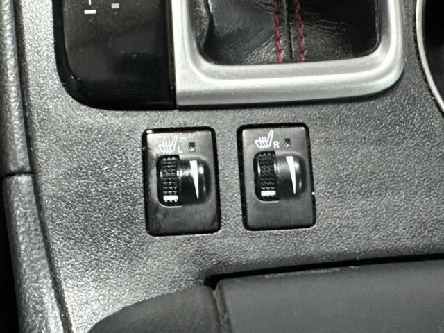 Used 2019 Toyota Highlander SE AWD/4WD image 25