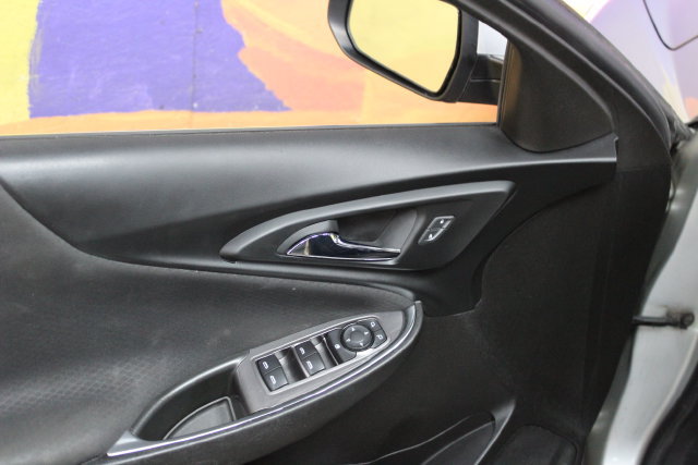 Used 2021 Chevrolet Malibu LT FWD image 13