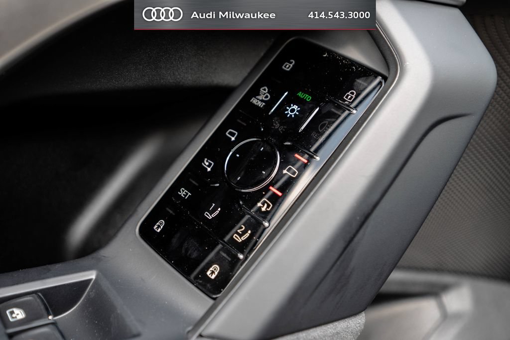 New 2026 Audi SQ5 Premium Plus AWD/4WD image 24