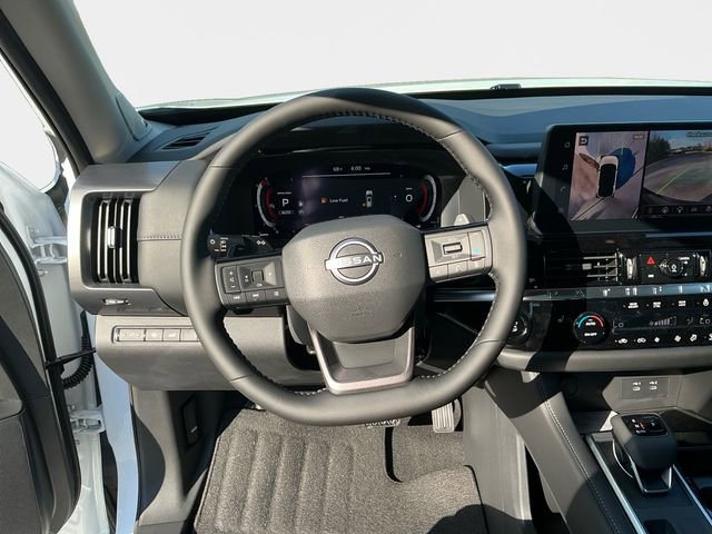 New 2026 Nissan Pathfinder SL image 14