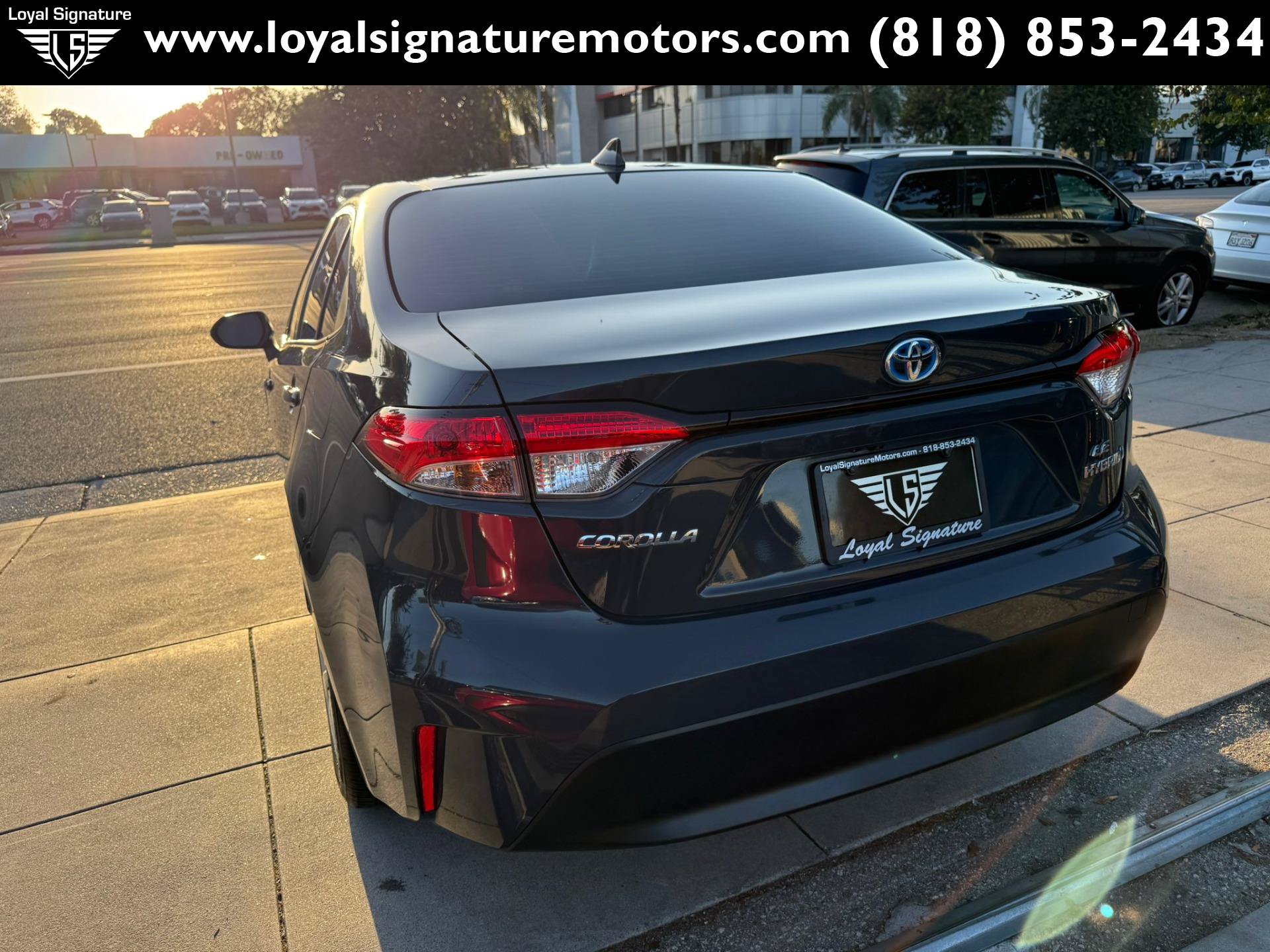 Used 2024 Toyota Corolla LE FWD image 5