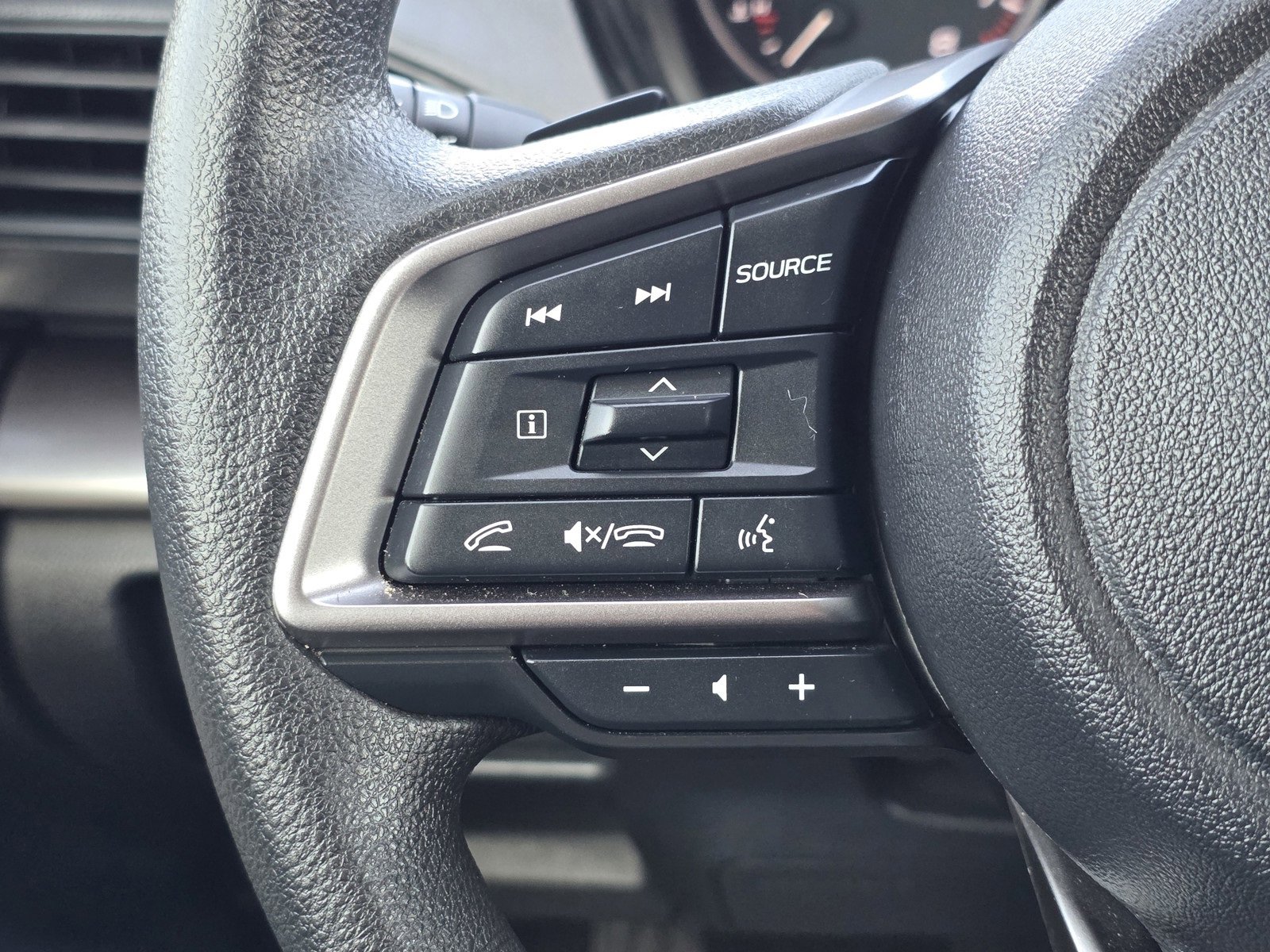 Used 2025 Subaru Impreza 2.0i Sport image 33