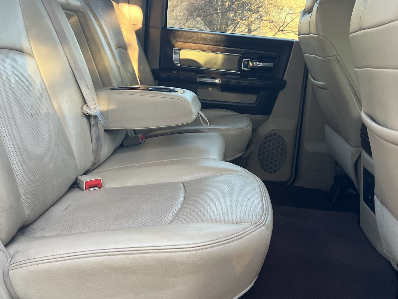 Used 2015 RAM 3500 Laramie image 26