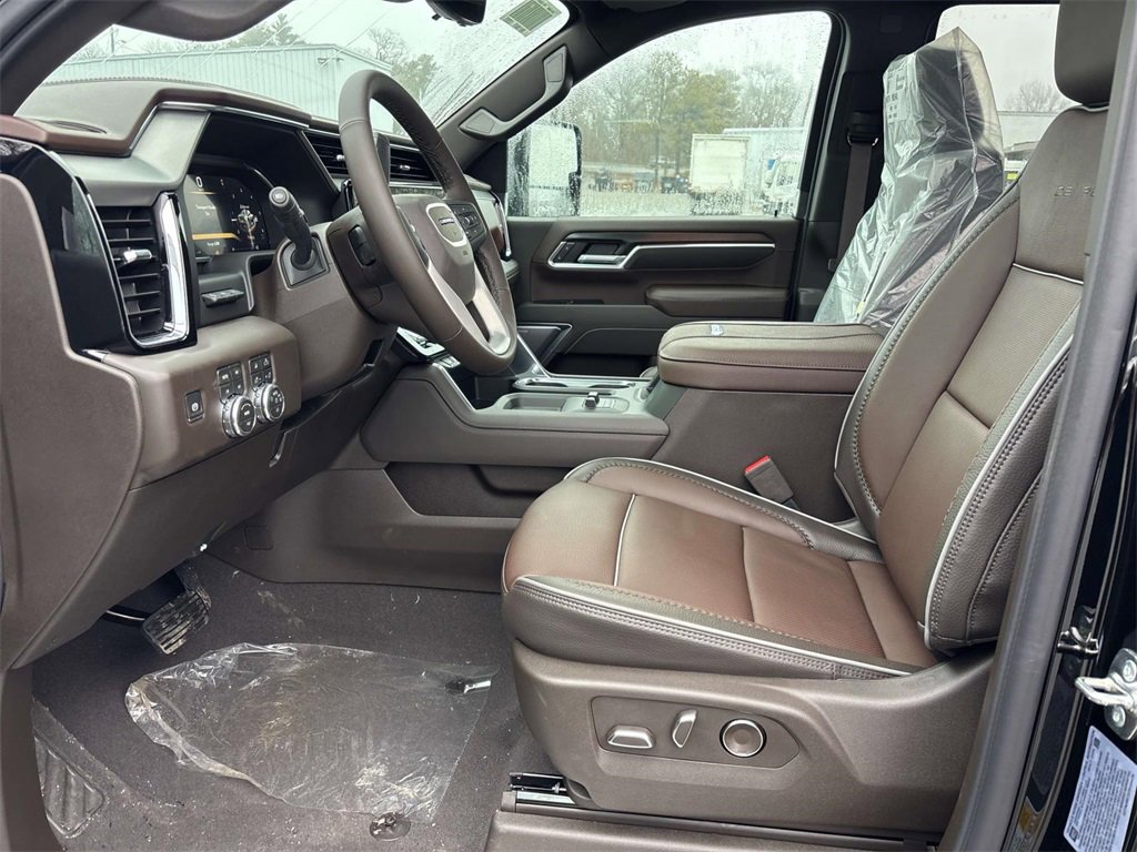 New 2026 GMC Sierra 2500 Denali w/ Denali Reserve Package image 6