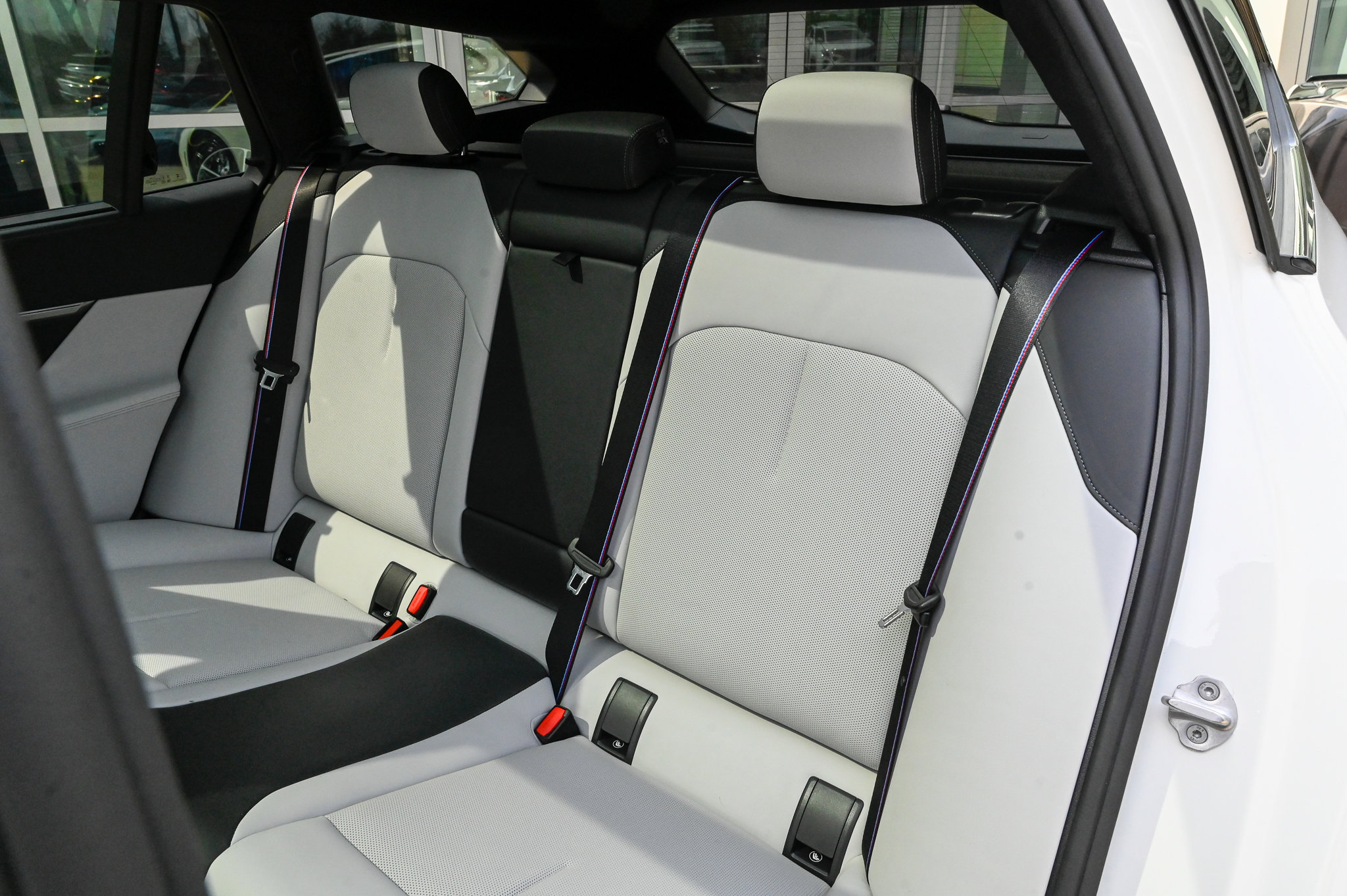 Used 2026 BMW M5 Touring image 40