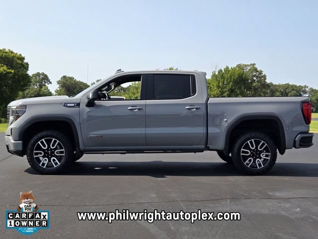Used 2024 GMC Sierra 1500 AT4 w/ Technology Package AWD/4WD image 6