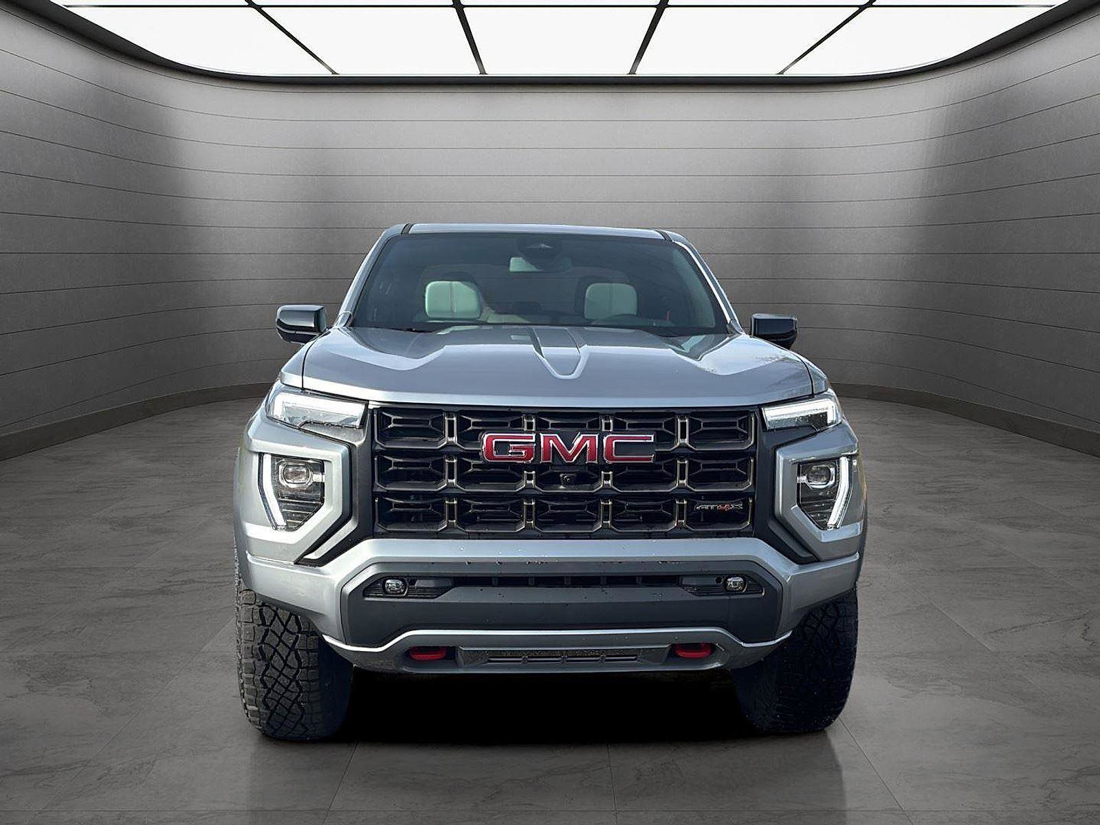 New 2025 GMC Canyon AT4 w/ AT4X Package image 8