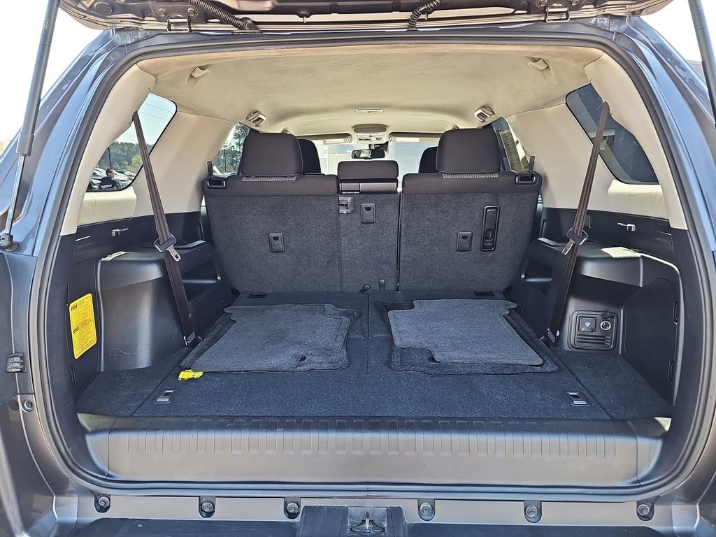 Used 2023 Toyota 4Runner SR5 image 15