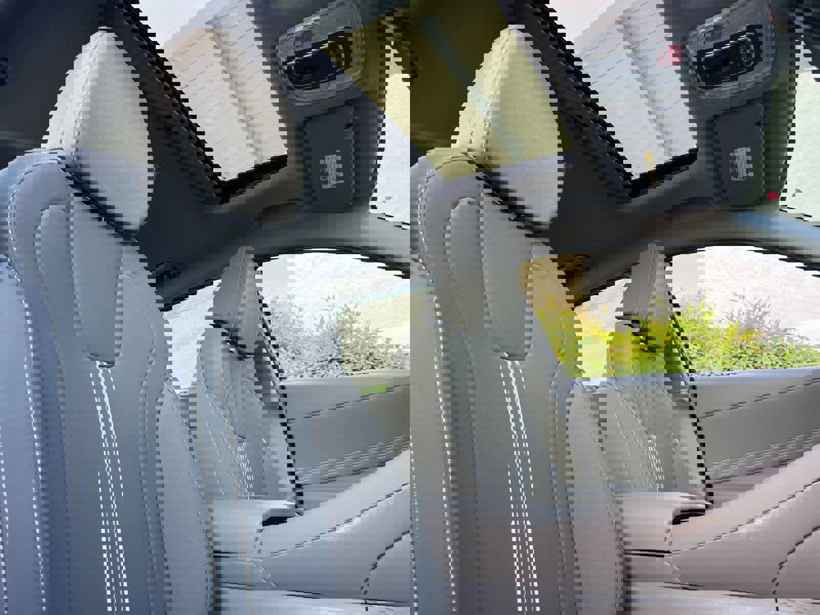 New 2025 Hyundai Elantra SEL image 17