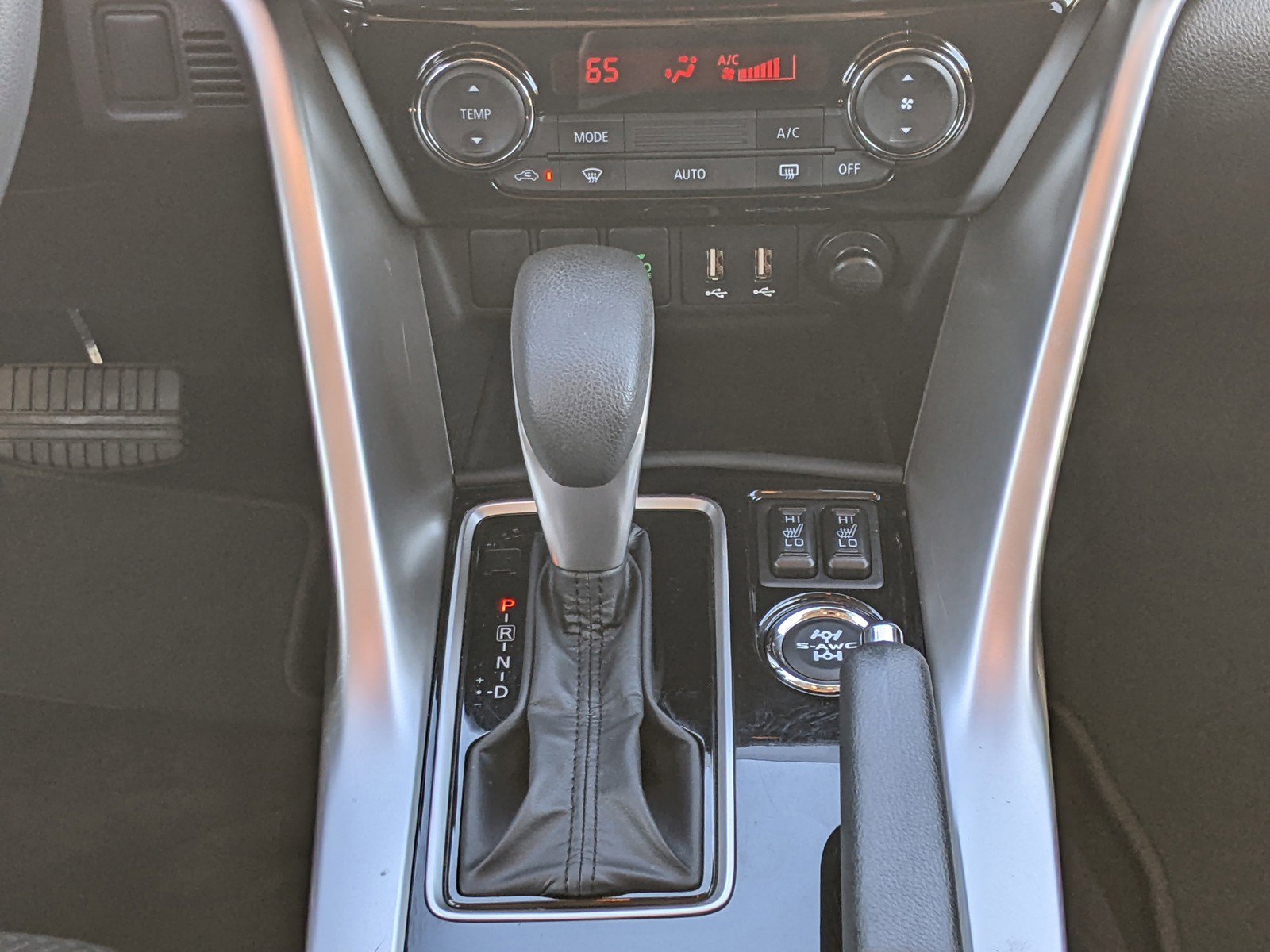 Used 2024 Mitsubishi Eclipse Cross LE image 16