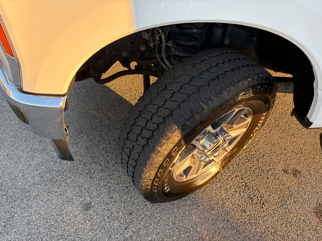 Used 2023 Ford F350 Lariat image 60