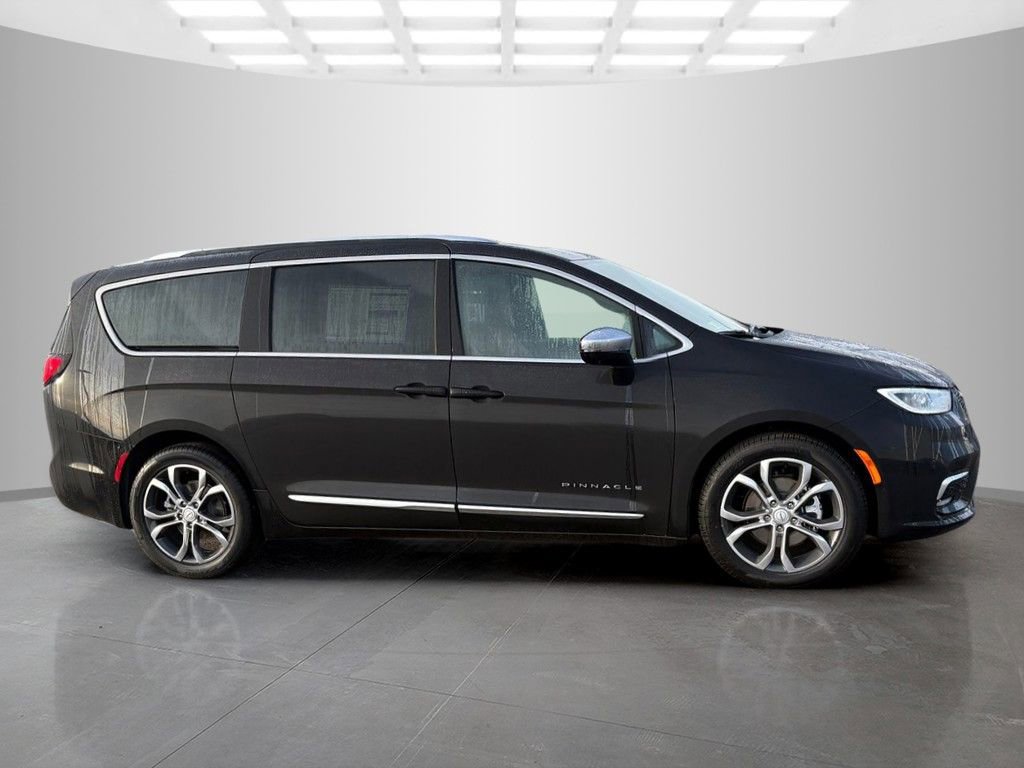 New 2026 Chrysler Pacifica Pinnacle w/ Trailer Tow Group image 2