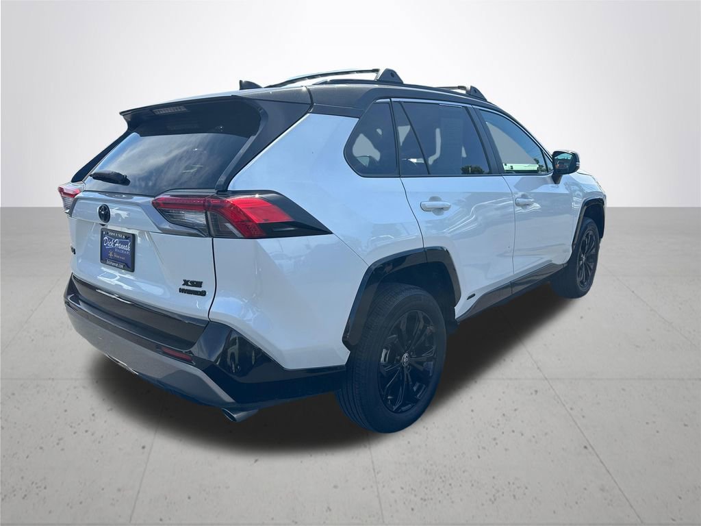 Used 2023 Toyota RAV4 XSE AWD/4WD image 7