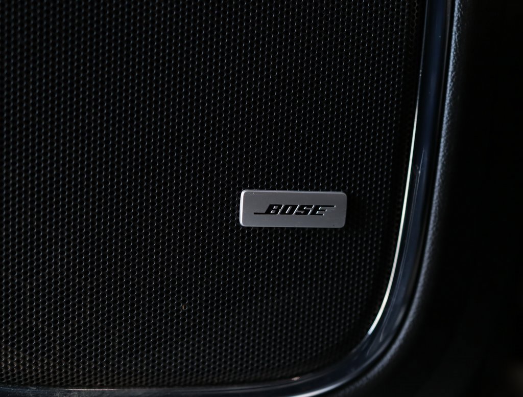 Used 2015 Chevrolet Suburban LT image 27