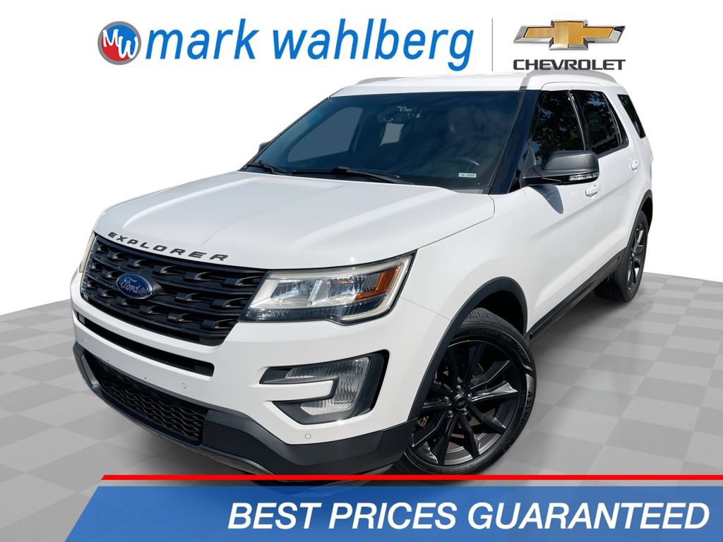 Used 2017 Ford Explorer XLT w/ Equipment Group 202A FWD image 1