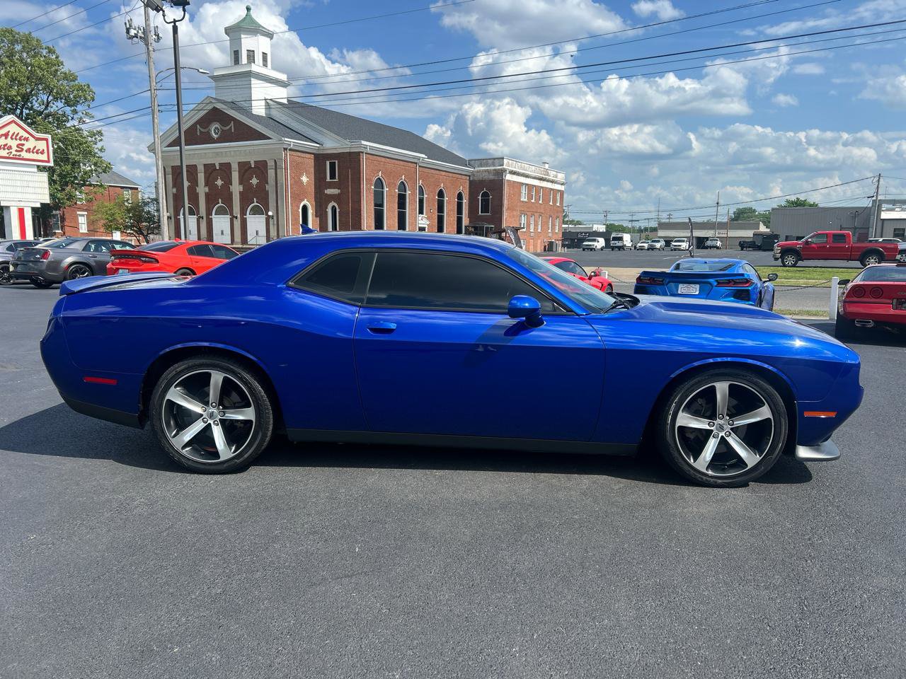Used 2019 Dodge Challenger GT w/ Plus Package RWD image 4