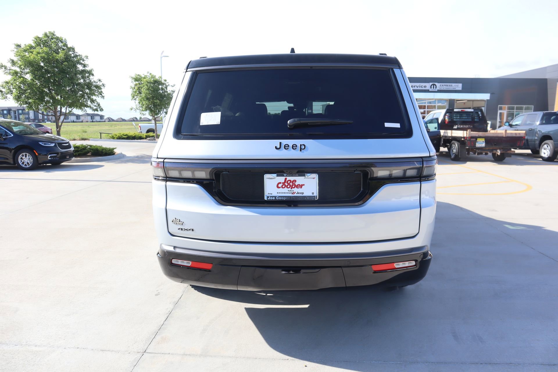 New 2026 Jeep Grand Wagoneer 4WD image 24