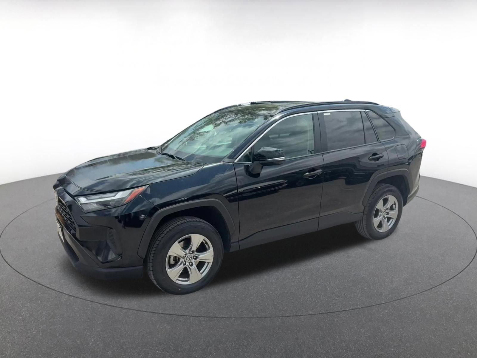 Used 2024 Toyota RAV4 XLE w/ Weather Package AWD/4WD image 8