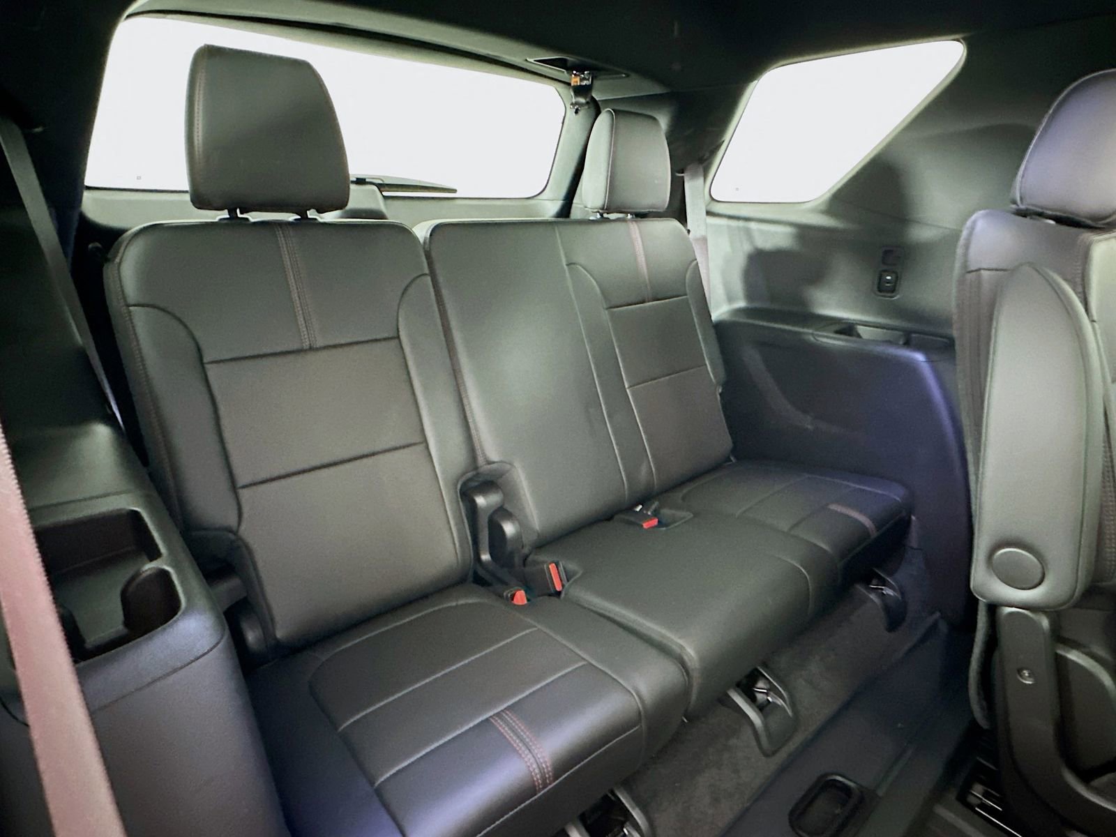 Used 2023 Chevrolet Traverse RS w/ LPO, Floor Liner Package image 30