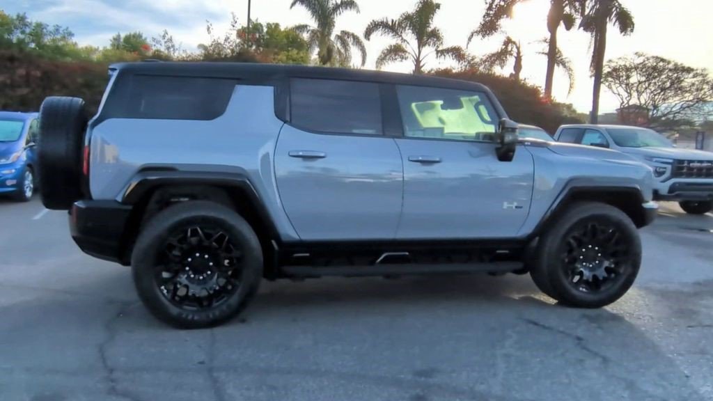 Certified 2024 GMC Hummer EV 2X image 10