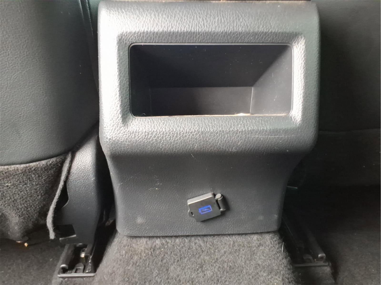 Used 2023 Toyota Camry SE image 14