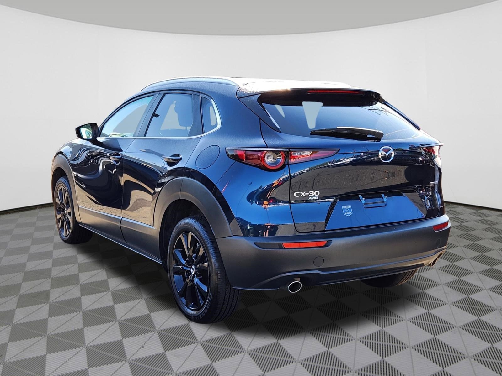 Certified 2025 MAZDA CX-30 AWD 2.5 S w/ Select Sport Pkg image 3