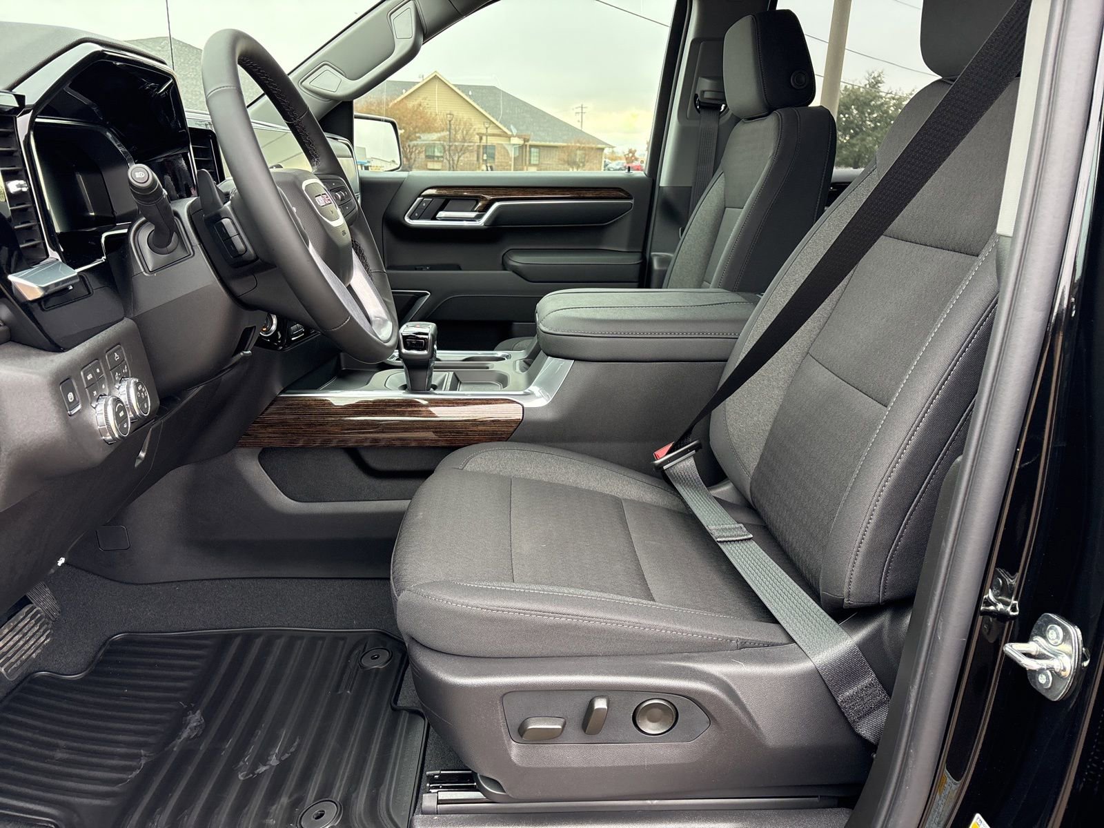 New 2026 GMC Sierra 1500 Elevation w/ Preferred Package image 11