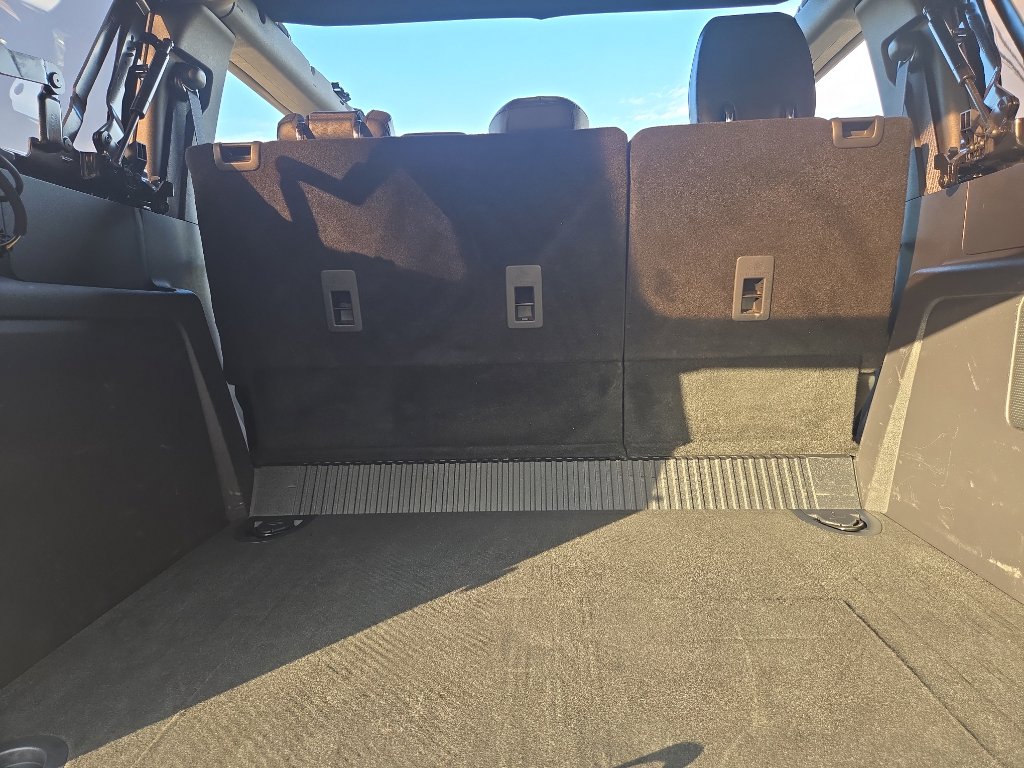 Used 2022 Ford Bronco Wildtrak image 16