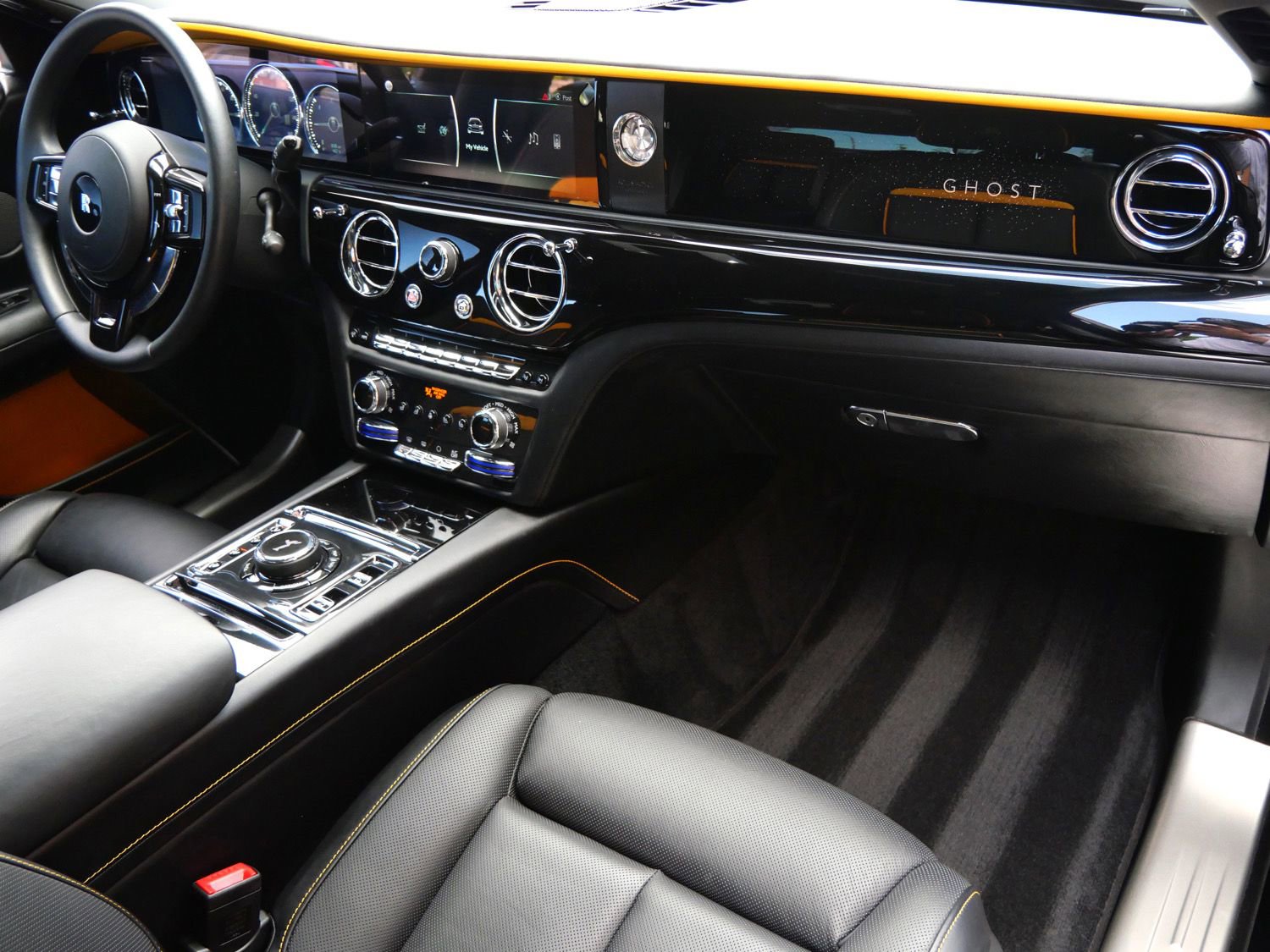 Certified 2022 Rolls-Royce Ghost AWD/4WD image 17