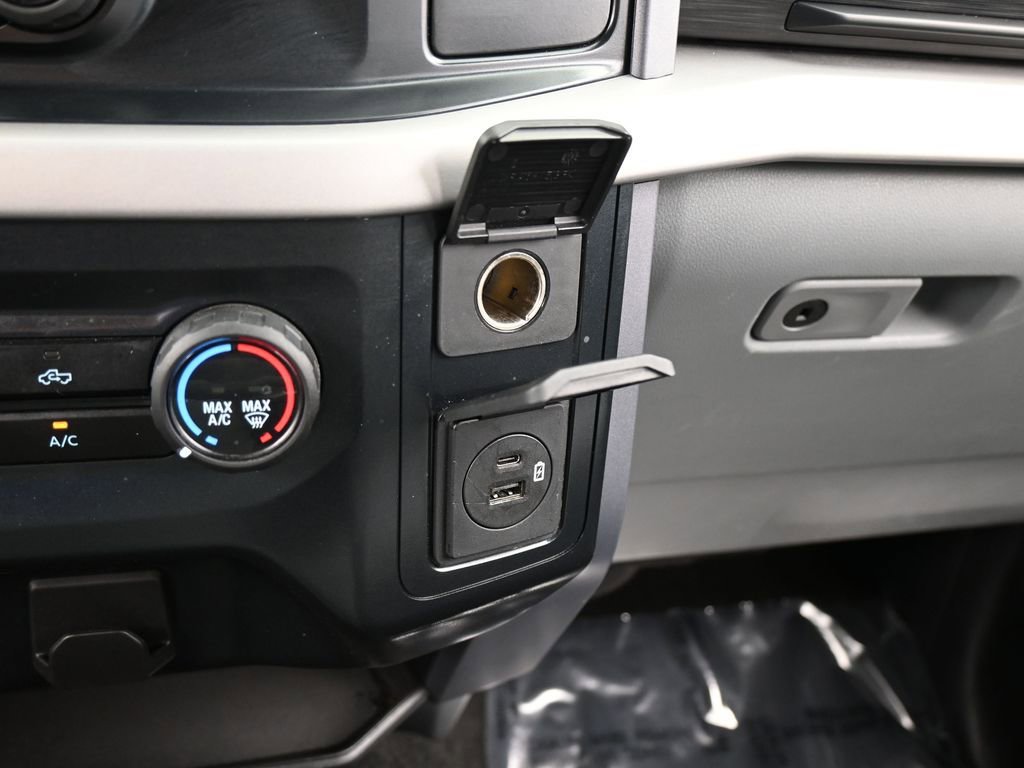 Used 2023 Ford F150 XLT image 25