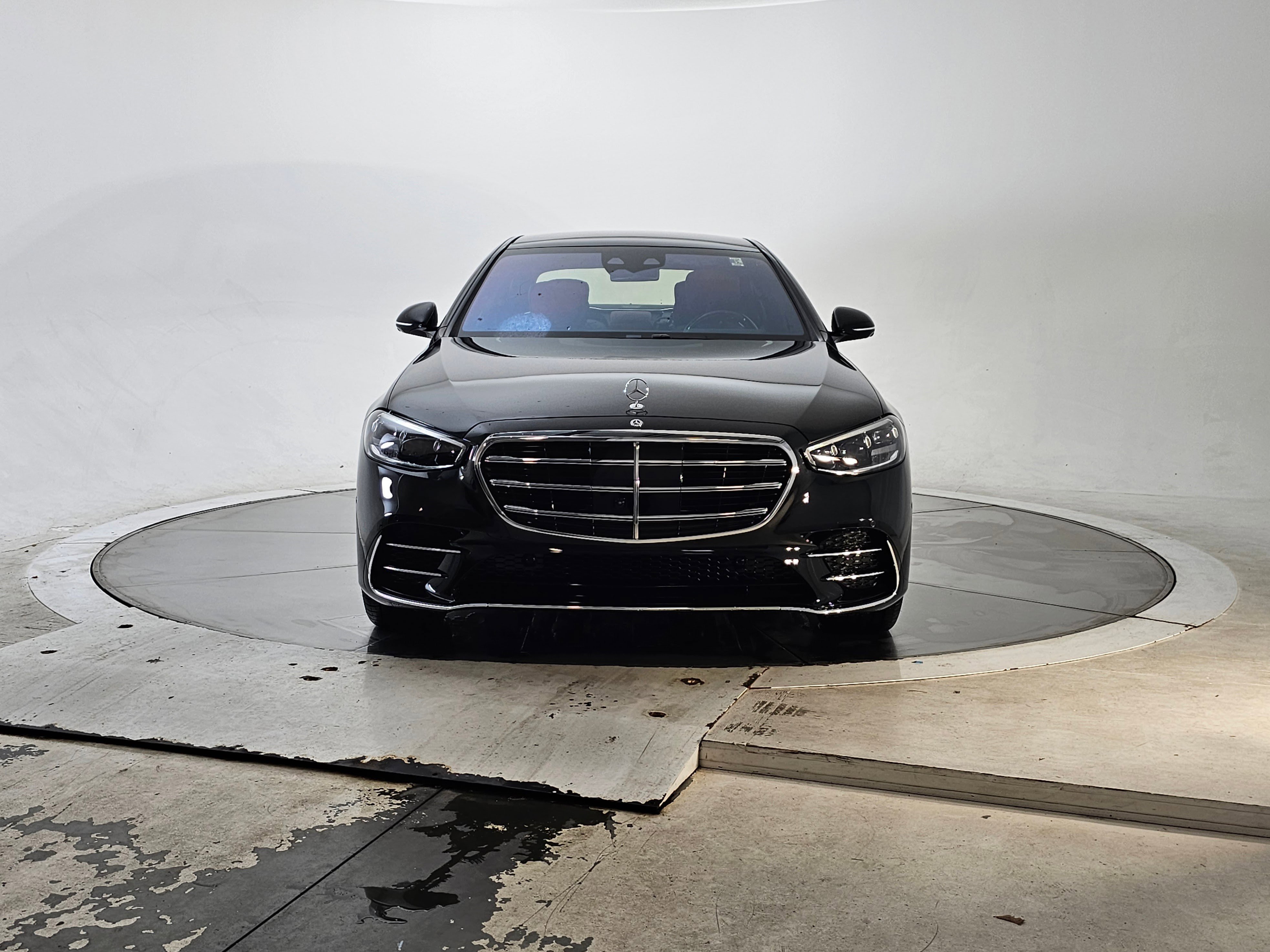 New 2026 Mercedes-Benz S 580 4MATIC Sedan image 4