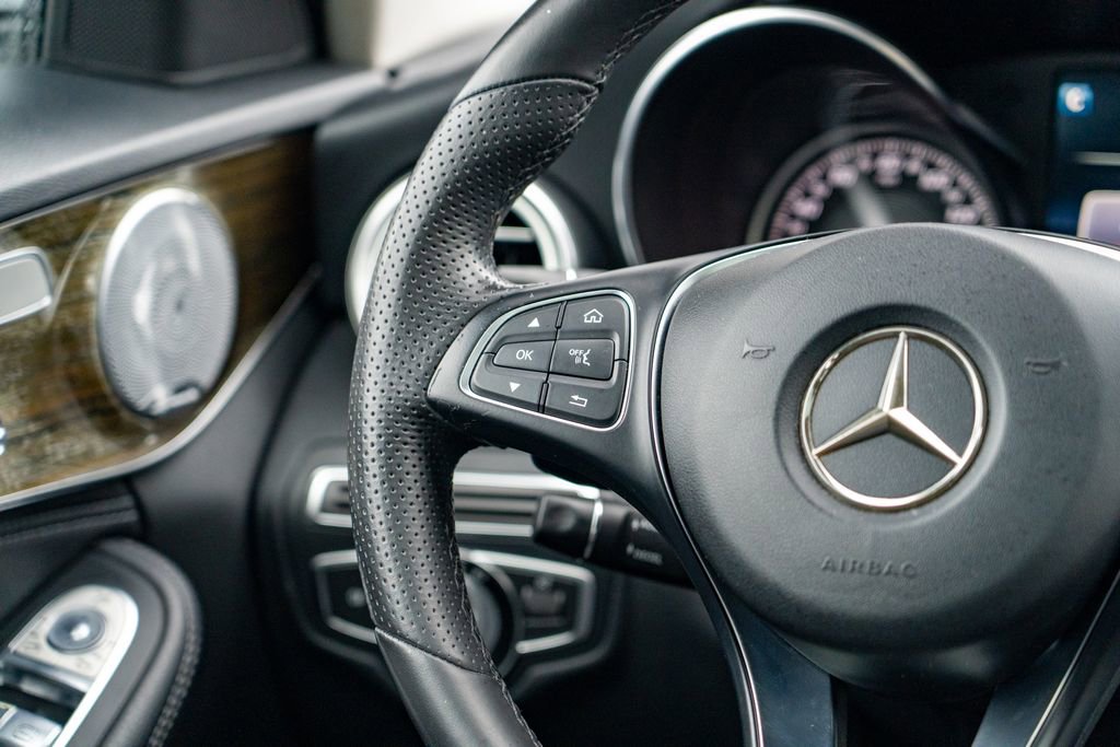 Used 2015 Mercedes-Benz C 300 4MATIC Sedan image 24