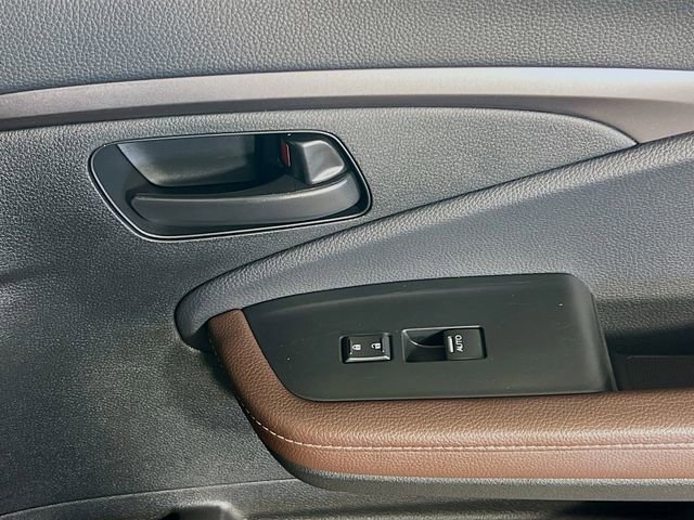 Certified 2024 Honda Passport EX-L image 31