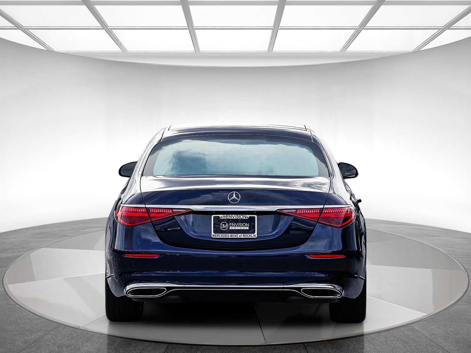 Certified 2023 Mercedes-Benz S 500 4MATIC image 3