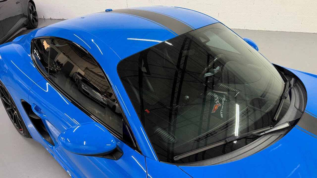 Used 2022 Porsche 718 Cayman GTS RWD image 6