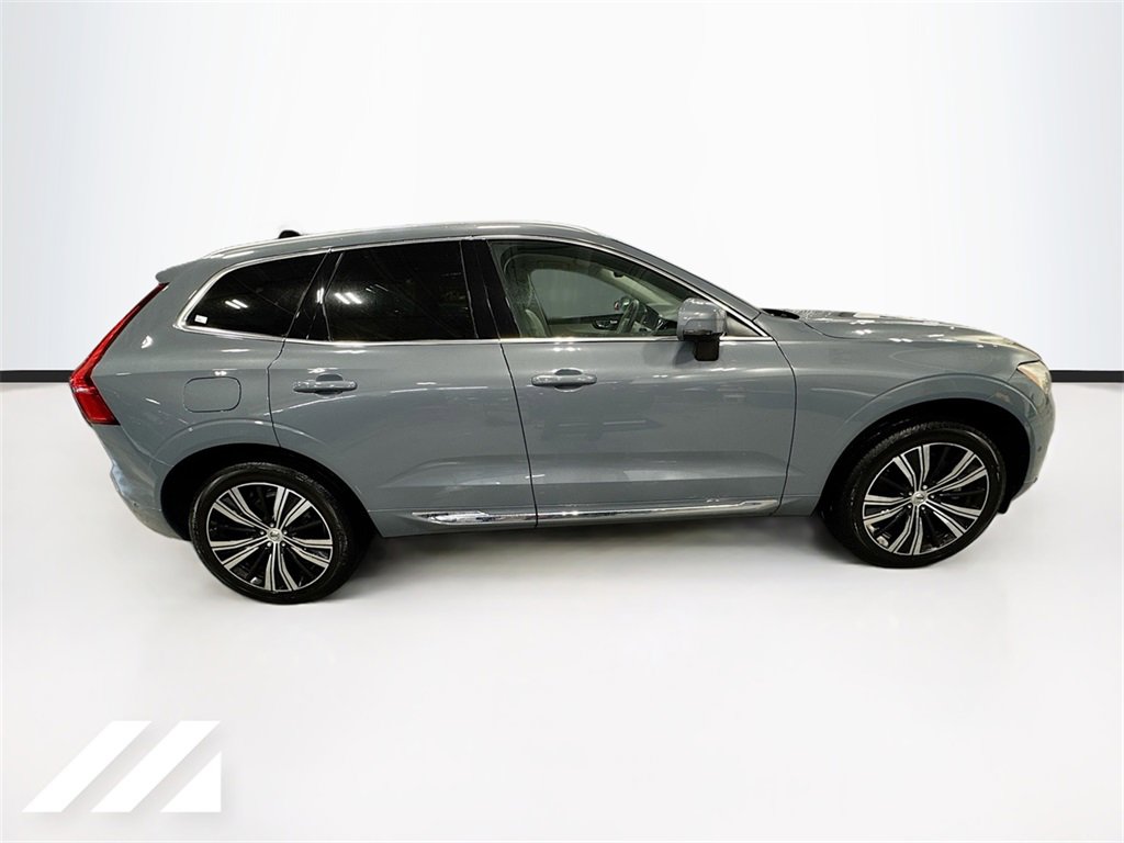 Used 2022 Volvo XC60 B6 Inscription w/ Advanced Package image 4