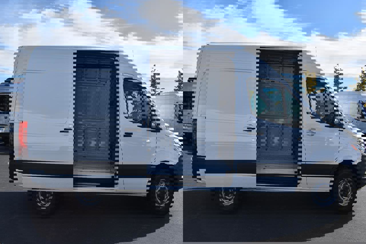 New 2025 Mercedes-Benz Sprinter 2500 image 6