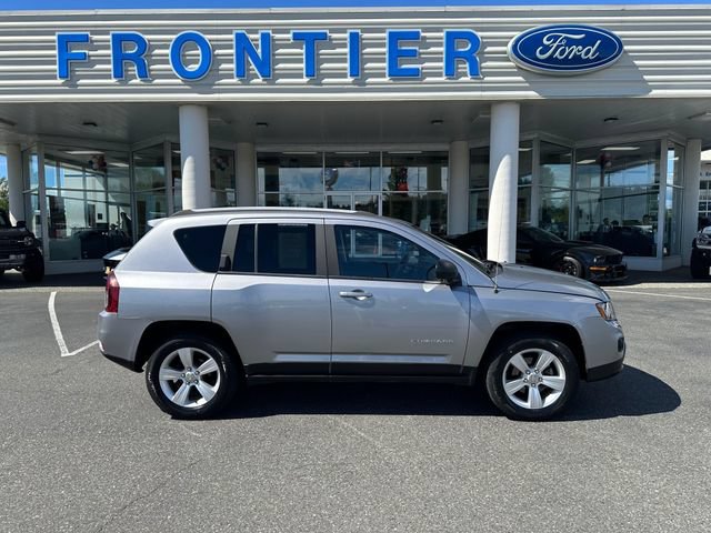 Used 2016 Jeep Compass Sport w/ Power Value Group AWD/4WD image 1