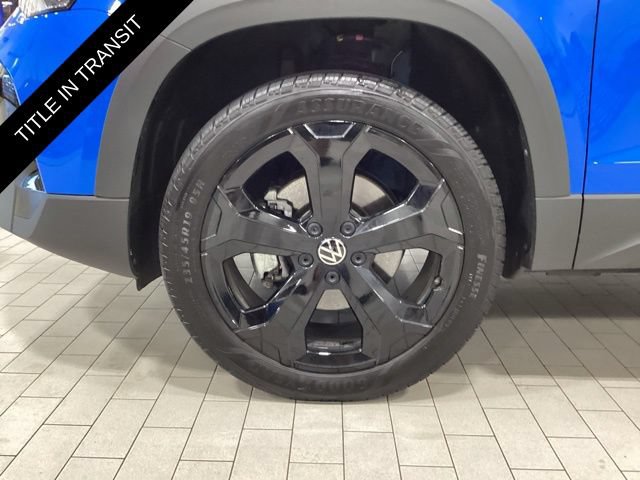 Used 2025 Volkswagen Taos SE AWD/4WD image 21