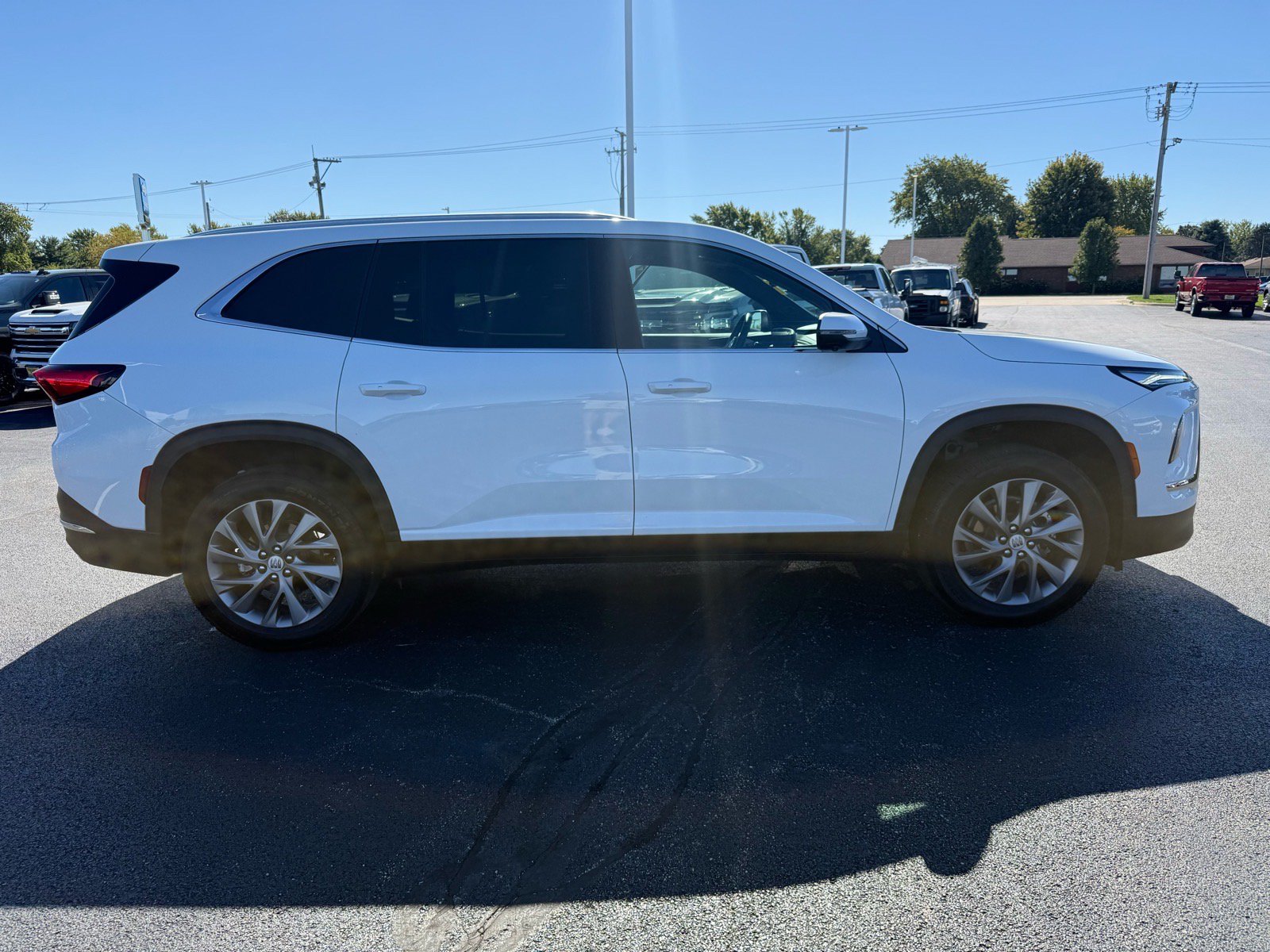 Used 2026 Buick Enclave Preferred FWD image 6