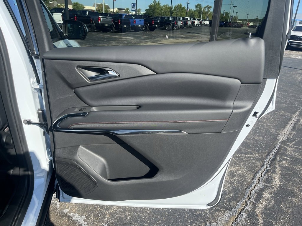 New 2026 Chevrolet Traverse Z71 w/ Driver Confidence Package image 28